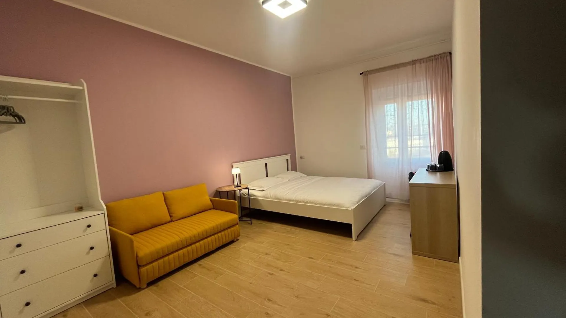 Momo House Citylife Milano 0*,  Italien